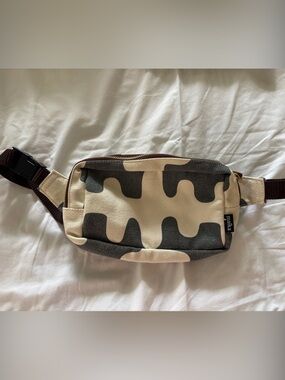 Cream and Gray women’s Canvas Fanny Pack with change purse from Maika.